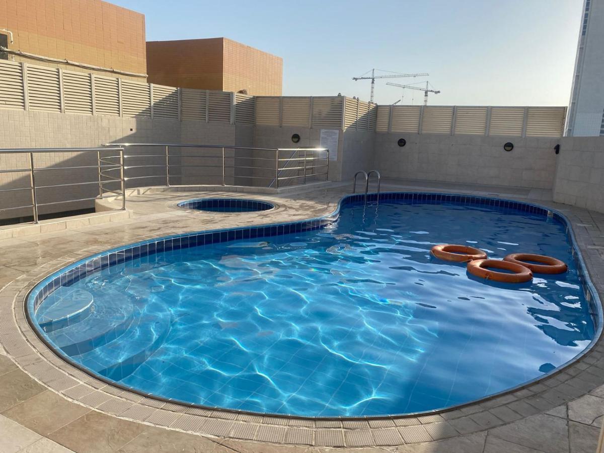 Beautiful Bedroom In Al Barsha Near Mashreq Metro Ντουμπάι Εξωτερικό φωτογραφία